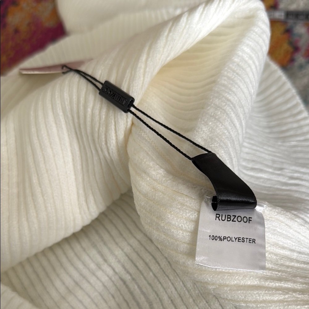 Women's Rubzoof White Sweater with Black Trim - Picture 11 of 11